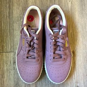 Brand new puma Cali sneaker sneakers tennis shoes size 11 mauve white leather